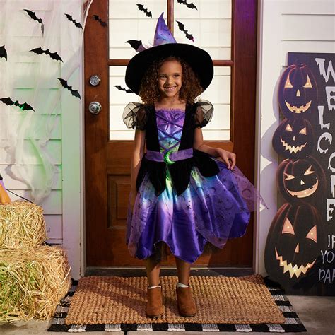 Spooky and stylish: Cracke Barrel's Halloween witches are the perfect addition to your decor